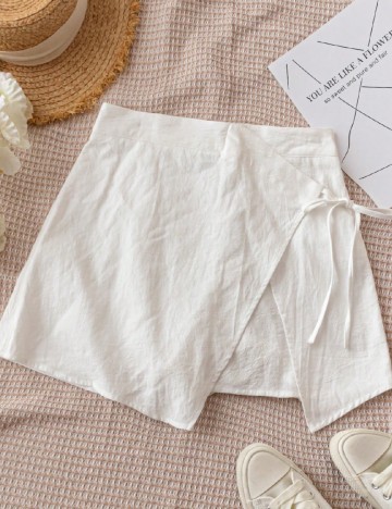 
						Fusta pantalon SHEIN, alb