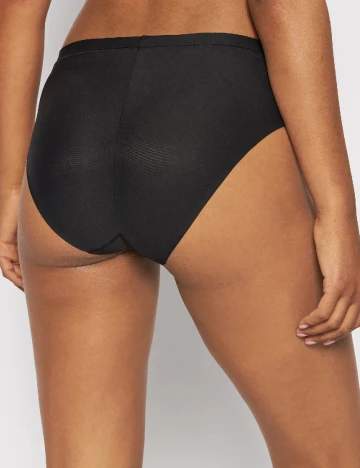 Chilot Triumph, negru Negru