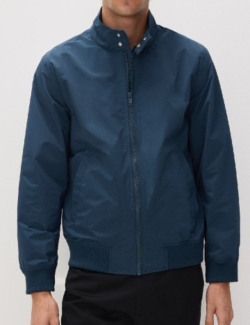 
						Geaca Reserved, bleumarin