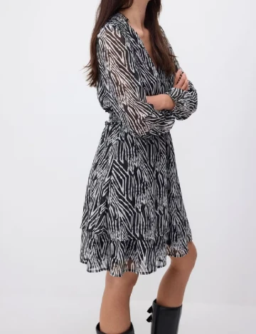 Rochie scurta Reserved, negru/alb