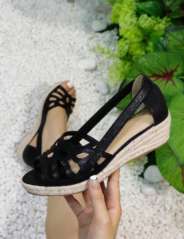 
						Sandale SHEIN, negru