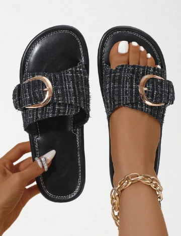 Slapi SHEIN, negru Negru