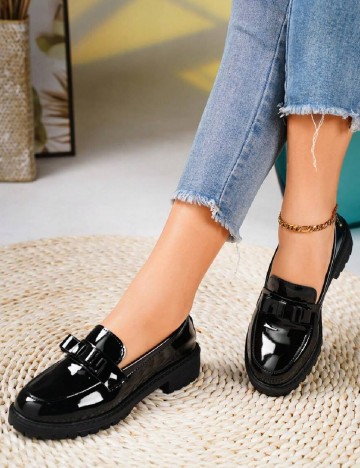 
						Mocasini SHEIN, negru