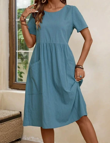 Rochie medie Emery Rose, albastru Albastru