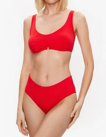 Sutien de baie Triumph, rosu Rosu