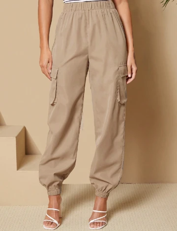 Pantaloni SHEIN, maro Maro