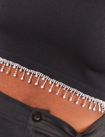 Top PRETTYLITTLETHING, negru Negru