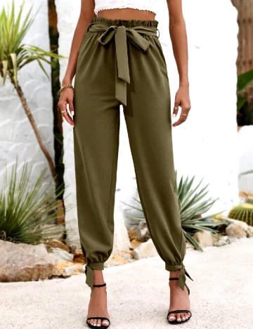 Pantaloni SHEIN, verde Verde