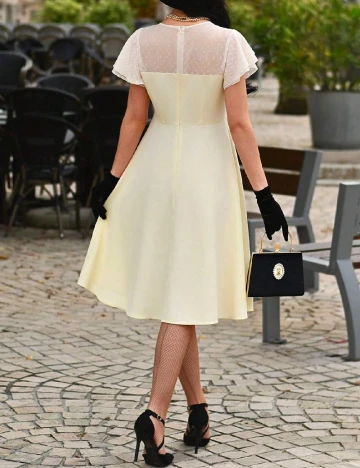 Rochie medie SHEIN, crem Crem