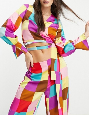 
						Top Something New, mix culori