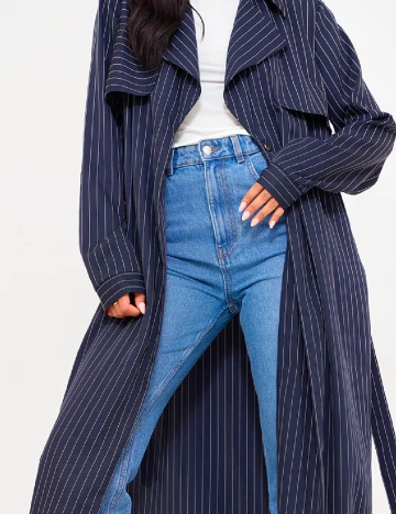 Trench PRETTYLITTLETHING, bleumarin Albastru