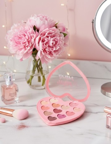 
						Paleta fard de pleoape FAB Factory, mix culori