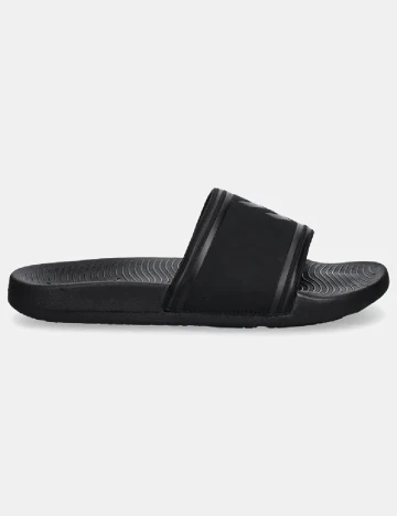 Slapi Hummel, negru