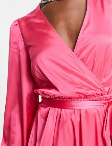 Rochie medie IN THE STYLE, roz