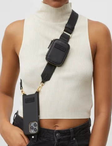 Husa iPhone IDEAL OF SWEDEN, negru Negru