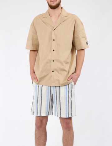 
						Pantaloni scurti Bershka, ecru