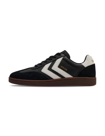 
						Adidasi Hummel, negru