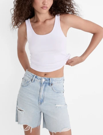 Pantaloni scurti Stradivarius, albastru Albastru