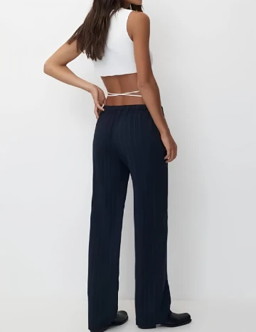 Pantaloni Pull&Bear, bleumarin Albastru