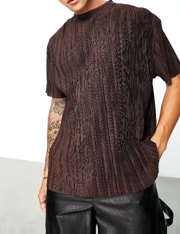 
						Tricou ASOS, maro
