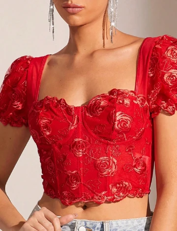 Top SHEIN, rosu