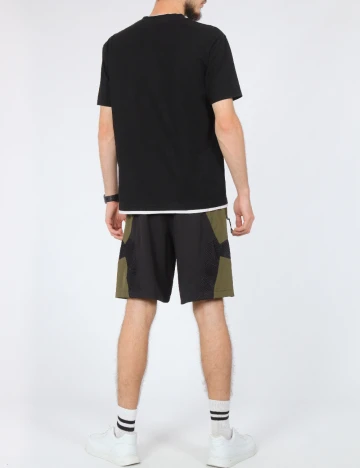 Pantaloni scurti Bolongaro Trevor, negru/verde Negru