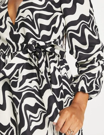Rochie medie Monki, alb/negru