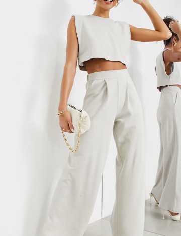
						Top ASOS, gri