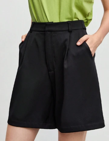 Pantaloni scurti SHEIN, negru