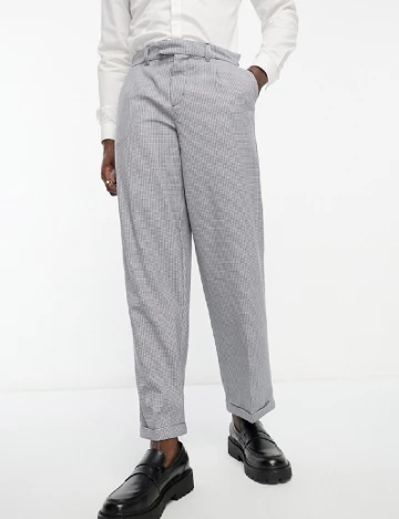 Pantaloni New look, gri Gri
