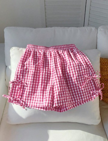 
						Pantaloni scurti SHEIN, roz