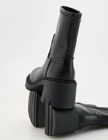 Botine Reserved, negru Negru