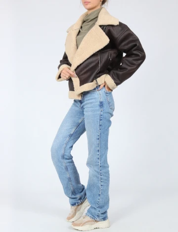 Jacheta Bershka, maro Maro