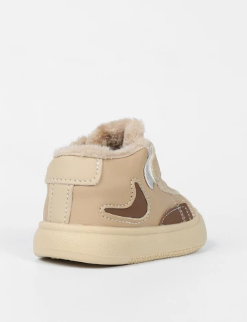 Adidasi Shein Kids, maro Maro