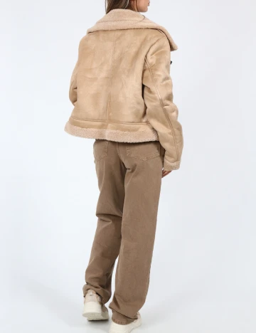 Jacheta Stradivarius, crem Crem