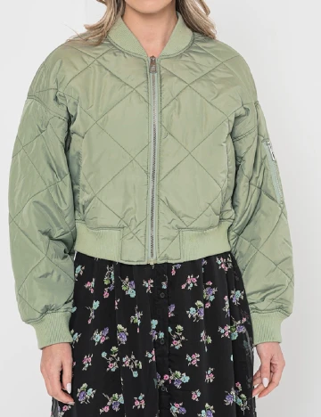 Jacheta Only, verde Verde