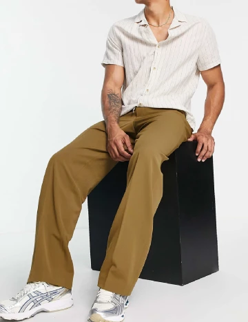 Pantaloni ASOS, kaki Verde