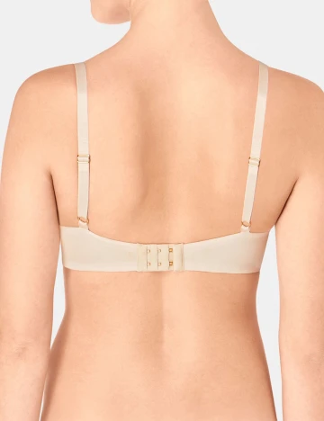 Sutien Triumph, nude