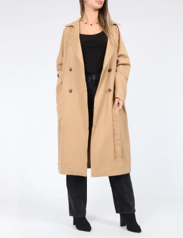 Trench Stradivarius, maro Maro