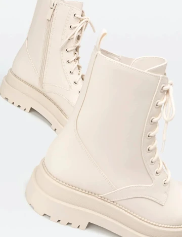 Ghete Stradivarius, crem