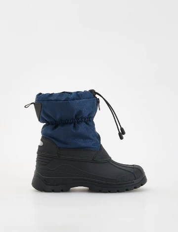 Ghete Reserved, negru Negru