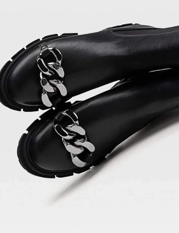Ghete Stradivarius, negru