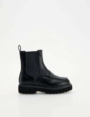 Ghete Reserved, negru Negru