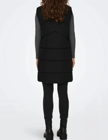 Vesta Only, negru