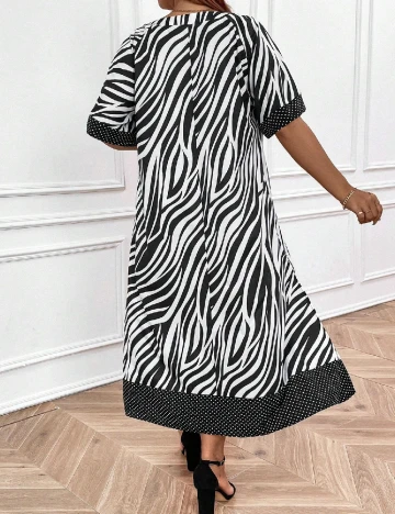 Rochie medie SHEIN CURVE, alb/negru Negru