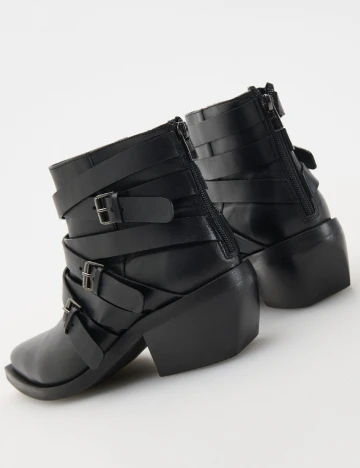 Ciocate Reserved, negru Negru