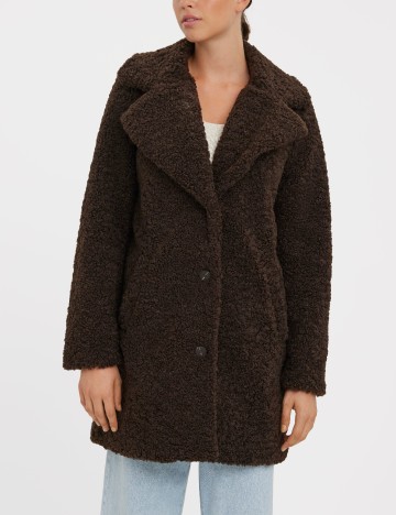 
						Jacheta Vero Moda, maro