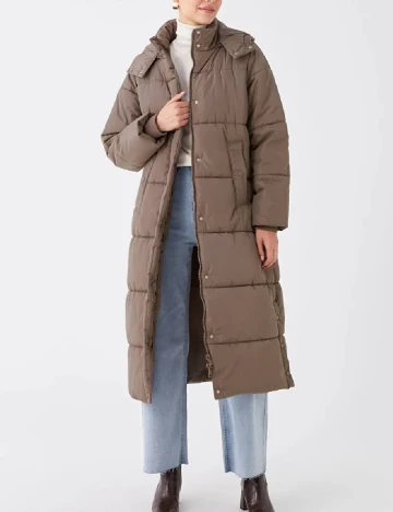 Geaca LC Waikiki, maro Maro