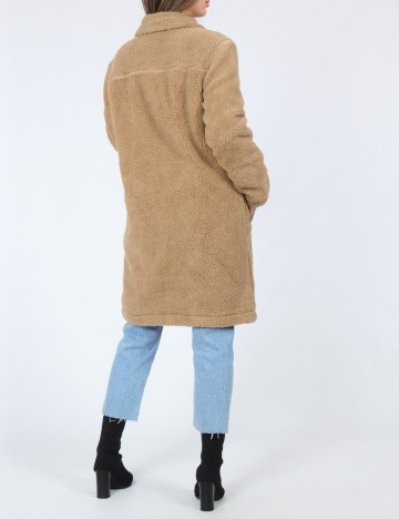 Palton Jacqueline de Yong, maro