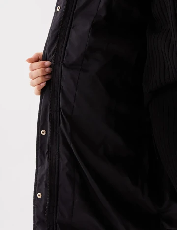 Vesta LC Waikiki, negru